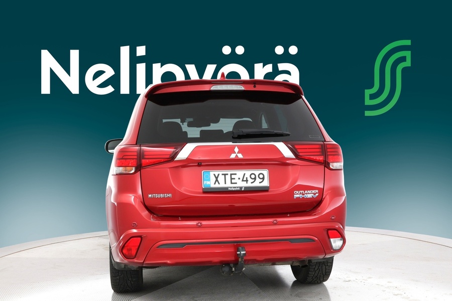 Mitsubishi Outlander PHEV vaihtoauto