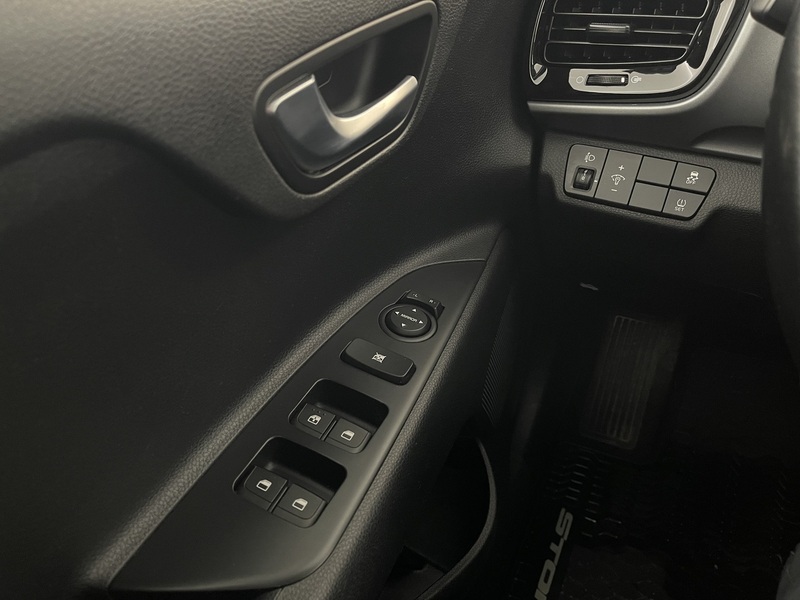 Kia Stonic vaihtoauto