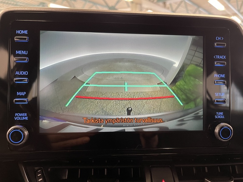 Toyota C-HR vaihtoauto