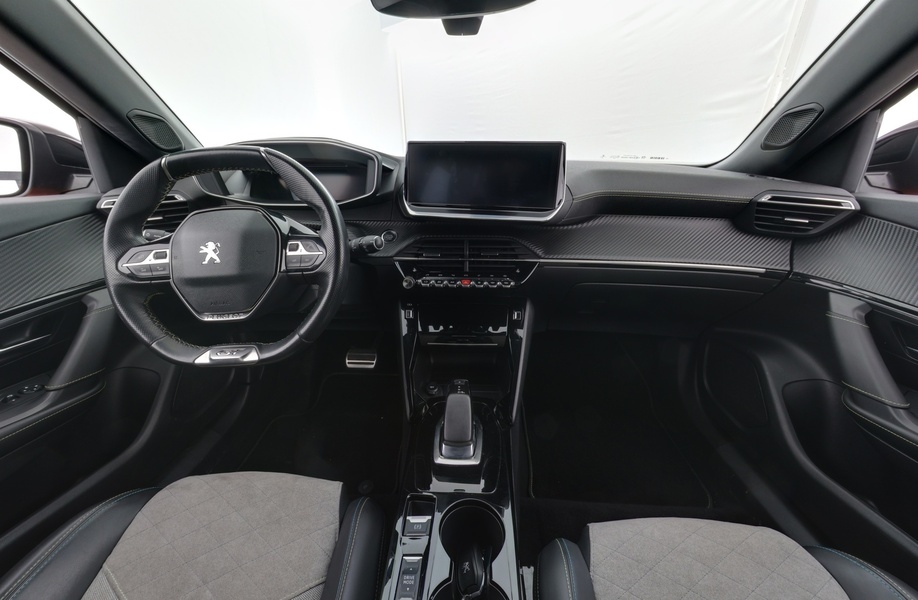 Peugeot e-2008 vaihtoauto