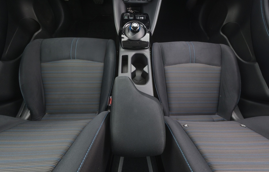 Nissan Leaf vaihtoauto