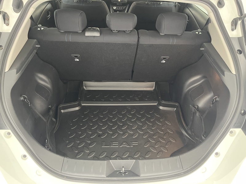 Nissan Leaf vaihtoauto