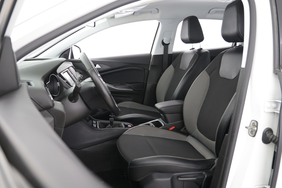 Opel Grandland X vaihtoauto