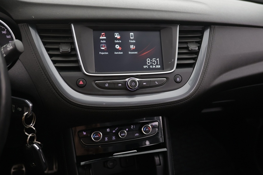 Opel Grandland X vaihtoauto