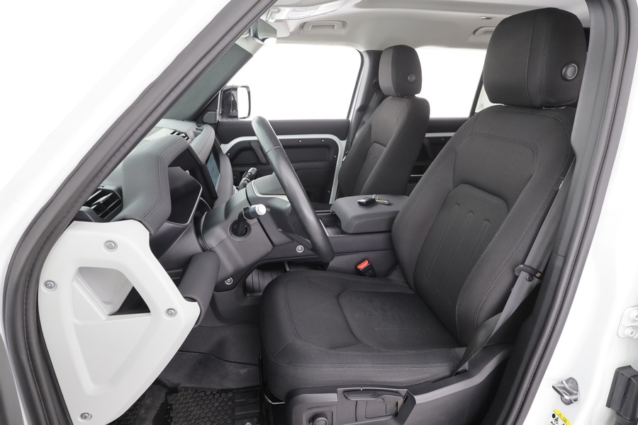 Land Rover Defender vaihtoauto