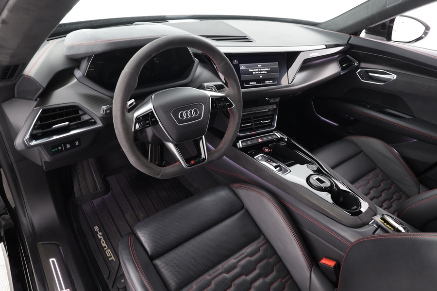 Audi e-tron GT vaihtoauto