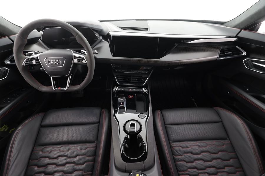 Audi e-tron GT vaihtoauto