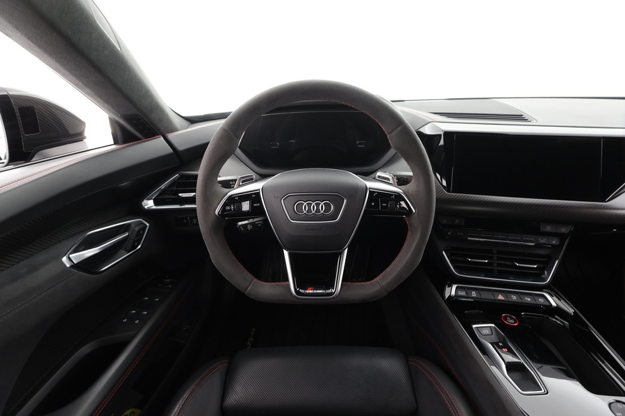 Audi e-tron GT vaihtoauto