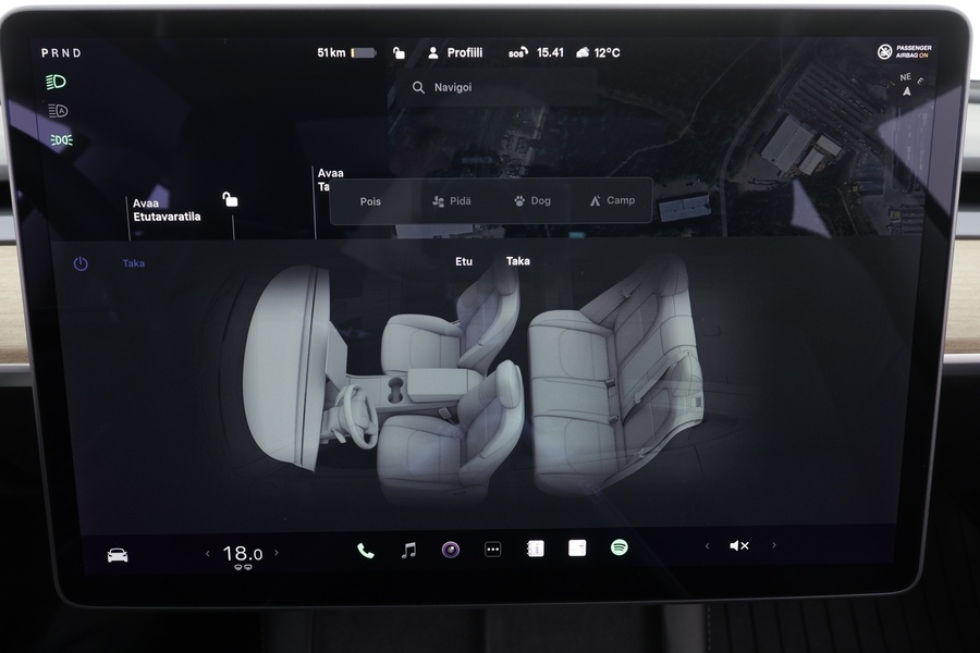 Tesla Model 3 vaihtoauto