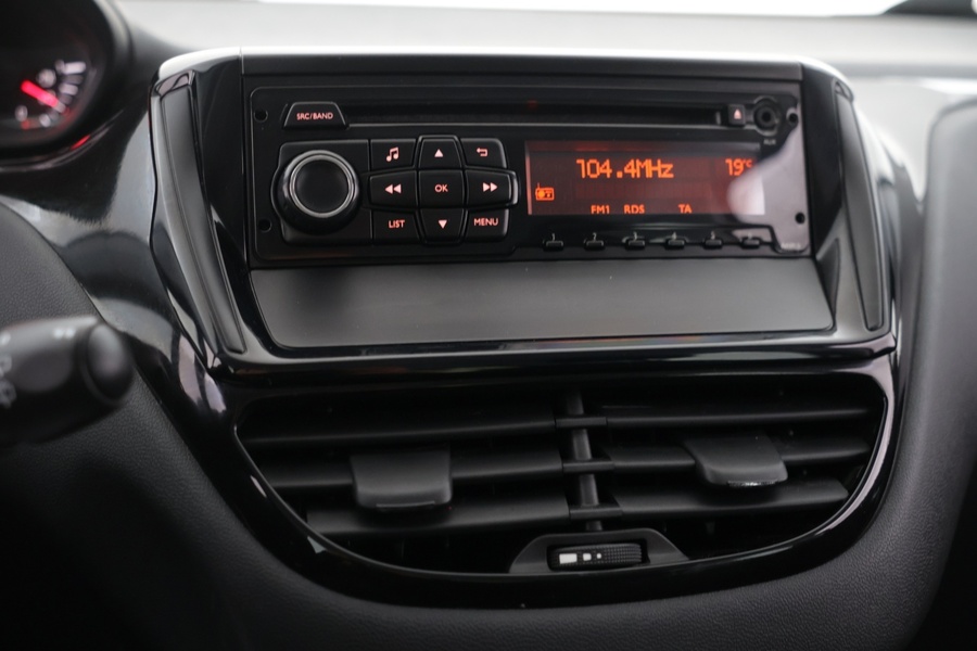 Peugeot 208 vaihtoauto