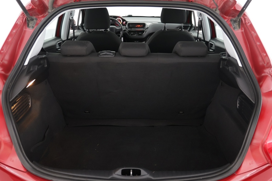 Peugeot 208 vaihtoauto