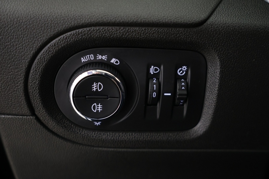 Opel Grandland X vaihtoauto