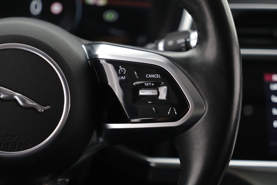 Jaguar I-PACE vaihtoauto