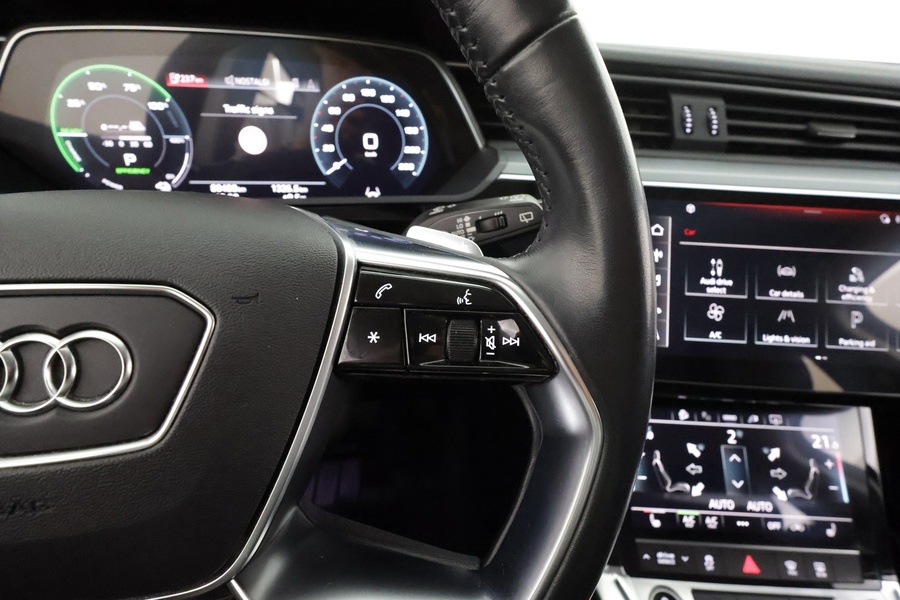 Audi e-tron vaihtoauto