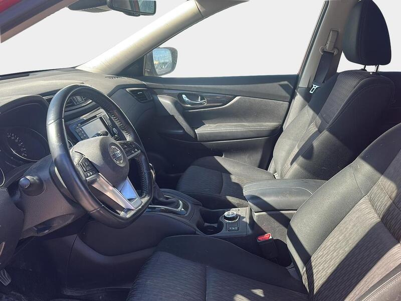 Nissan X-Trail vaihtoauto