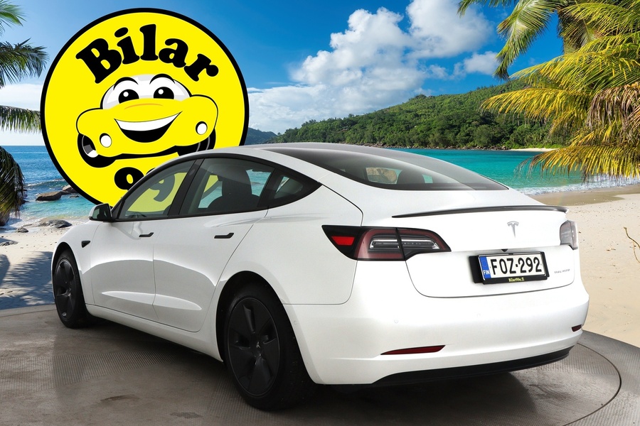 Tesla Model 3 vaihtoauto