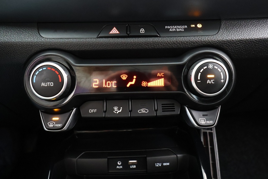 Kia Stonic vaihtoauto