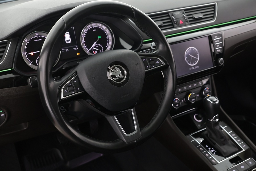 Skoda Superb vaihtoauto