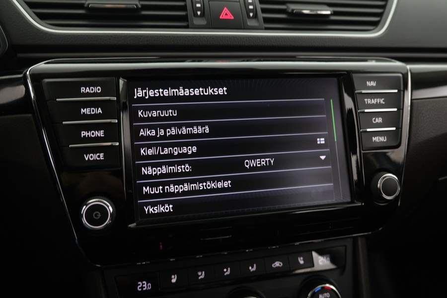 Skoda Superb vaihtoauto