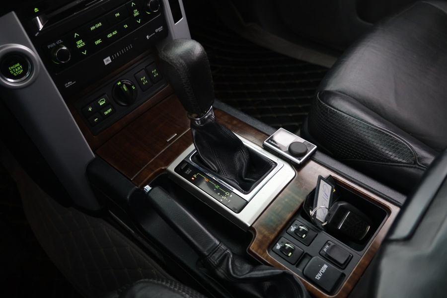 Toyota Land Cruiser vaihtoauto