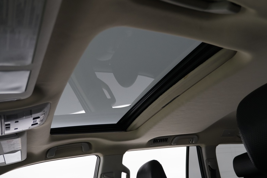 Toyota Land Cruiser vaihtoauto