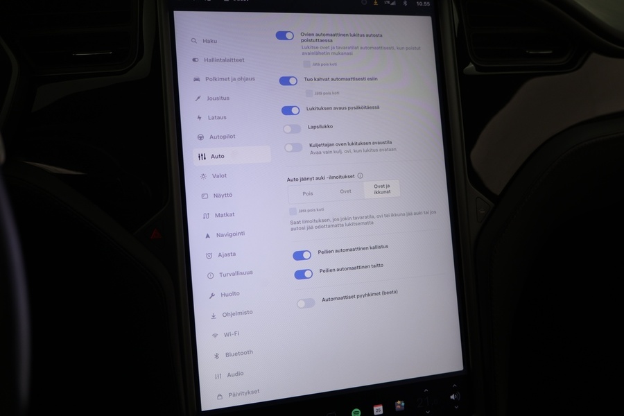 Tesla Model S vaihtoauto