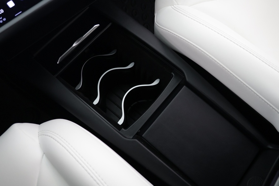 Tesla Model S vaihtoauto