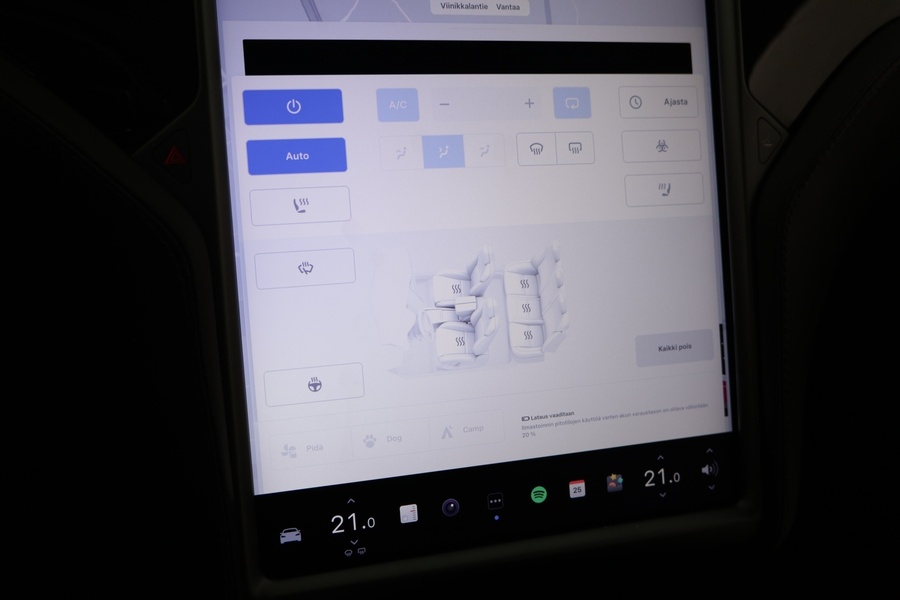 Tesla Model S vaihtoauto