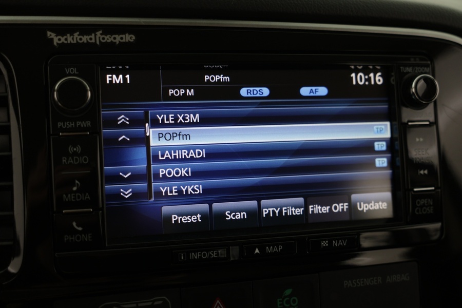 Mitsubishi Outlander PHEV vaihtoauto