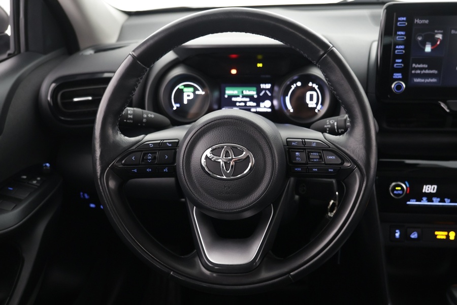 Toyota Yaris Cross vaihtoauto