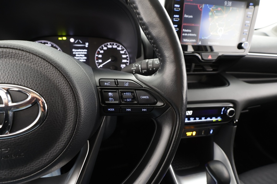 Toyota Yaris vaihtoauto