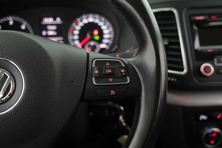 Volkswagen Sharan vaihtoauto