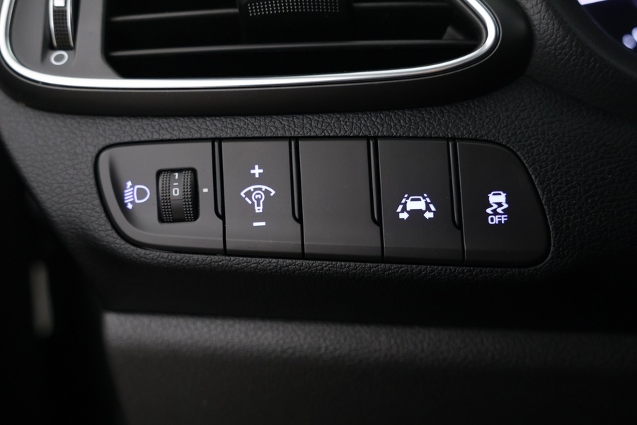 Hyundai i30 Fastback vaihtoauto