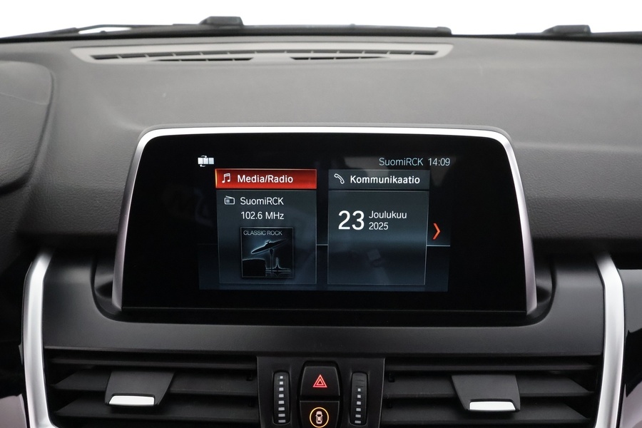 BMW 218 vaihtoauto