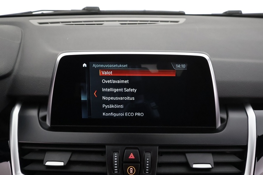 BMW 218 vaihtoauto