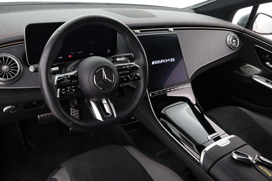 Mercedes-Benz EQE vaihtoauto