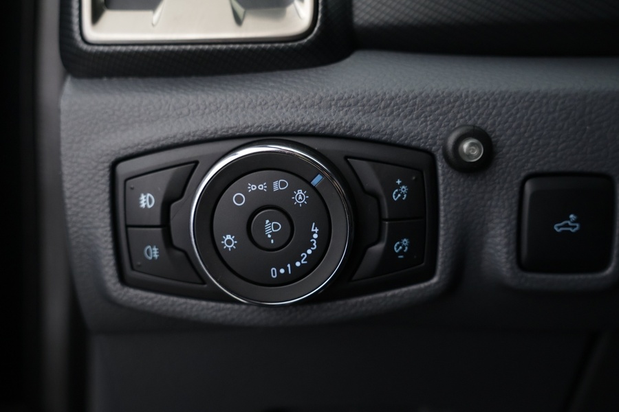 Ford Ranger vaihtoauto