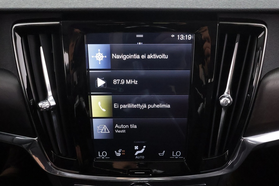 Volvo V90 Cross Country vaihtoauto