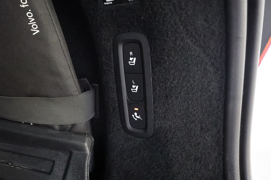 Volvo V90 Cross Country vaihtoauto