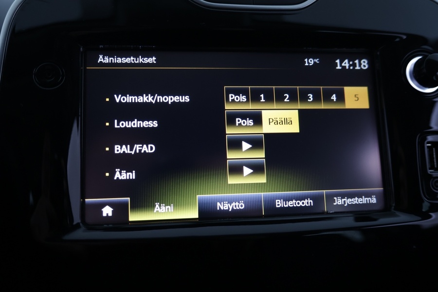 Renault Clio vaihtoauto