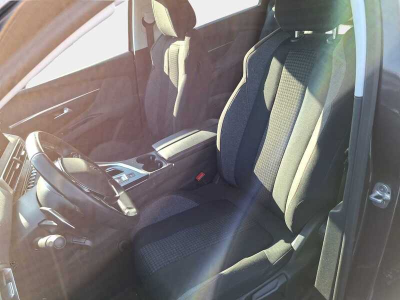 Peugeot 5008 vaihtoauto