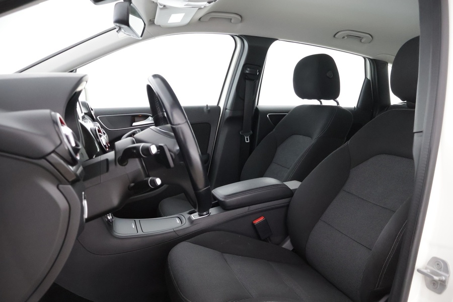 Mercedes-Benz B vaihtoauto