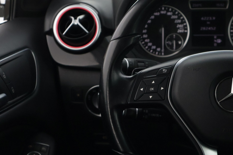 Mercedes-Benz B vaihtoauto