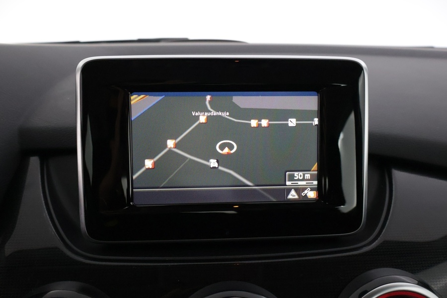 Mercedes-Benz B vaihtoauto