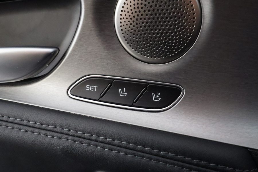 Kia Stinger vaihtoauto