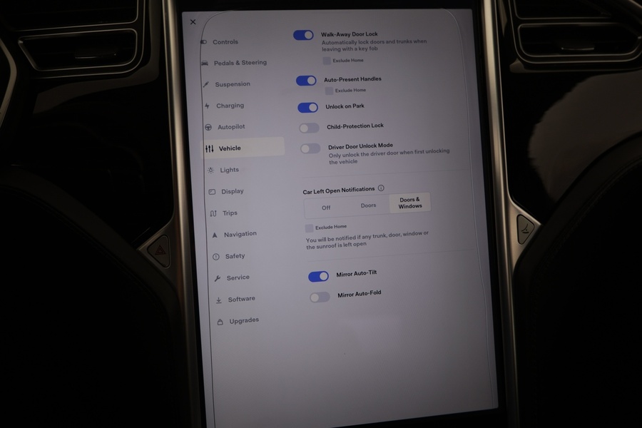 Tesla Model S vaihtoauto