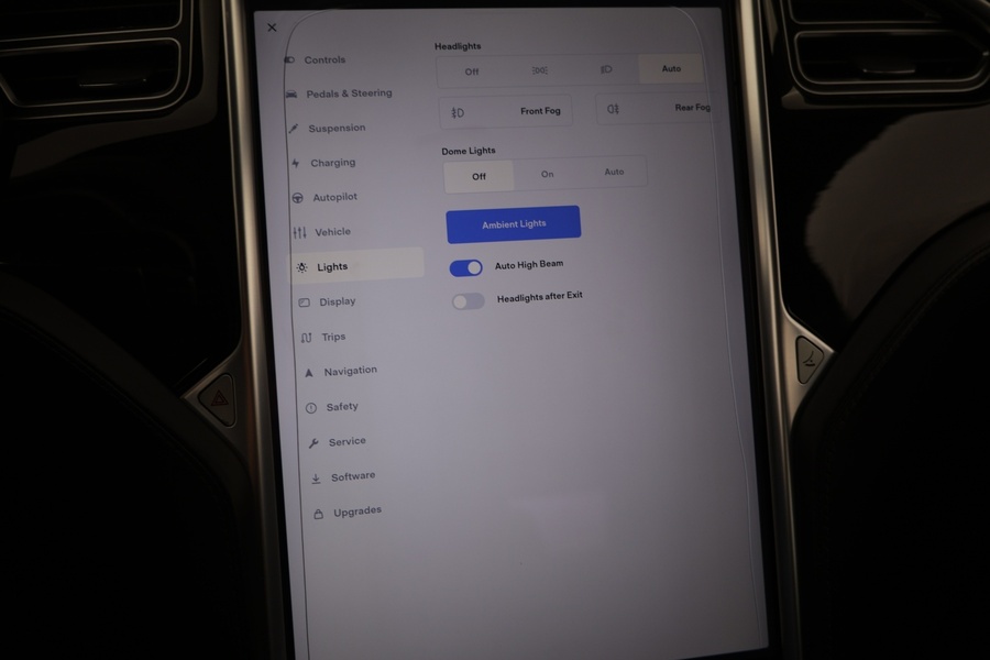 Tesla Model S vaihtoauto