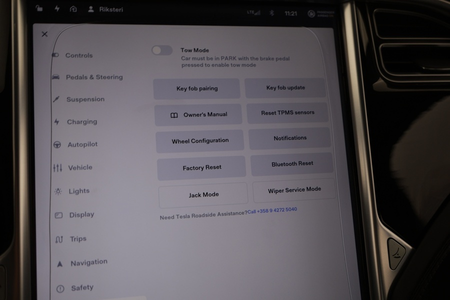 Tesla Model S vaihtoauto