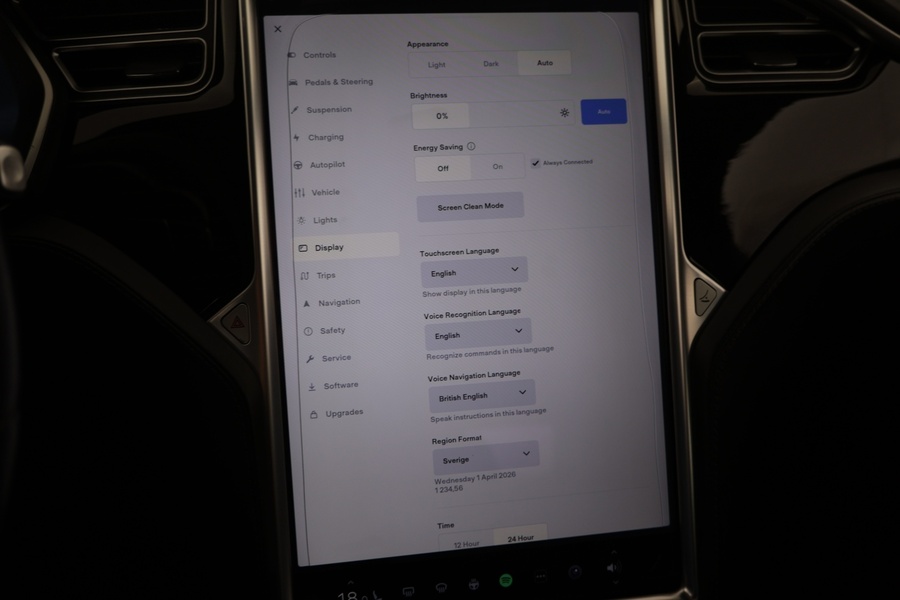 Tesla Model S vaihtoauto