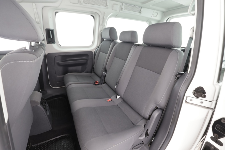 Volkswagen Caddy Maxi vaihtoauto